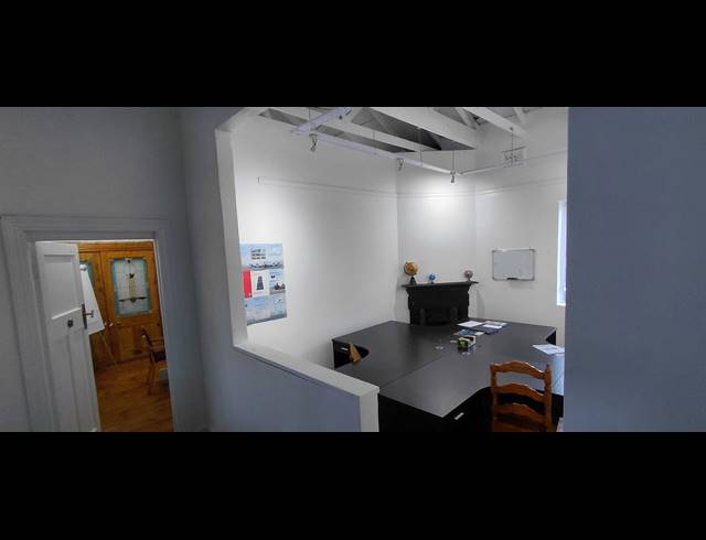 100M² OFFICE TO LET IN OVERPORT